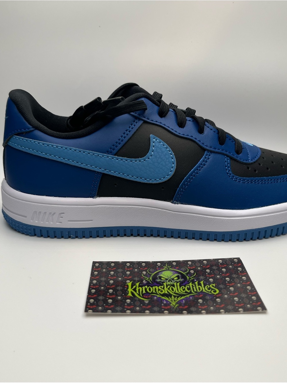 Nike Force 1 Low Lace (PS) Blue/Black/White Low Top Lace-Up Sneaker 2.5Y